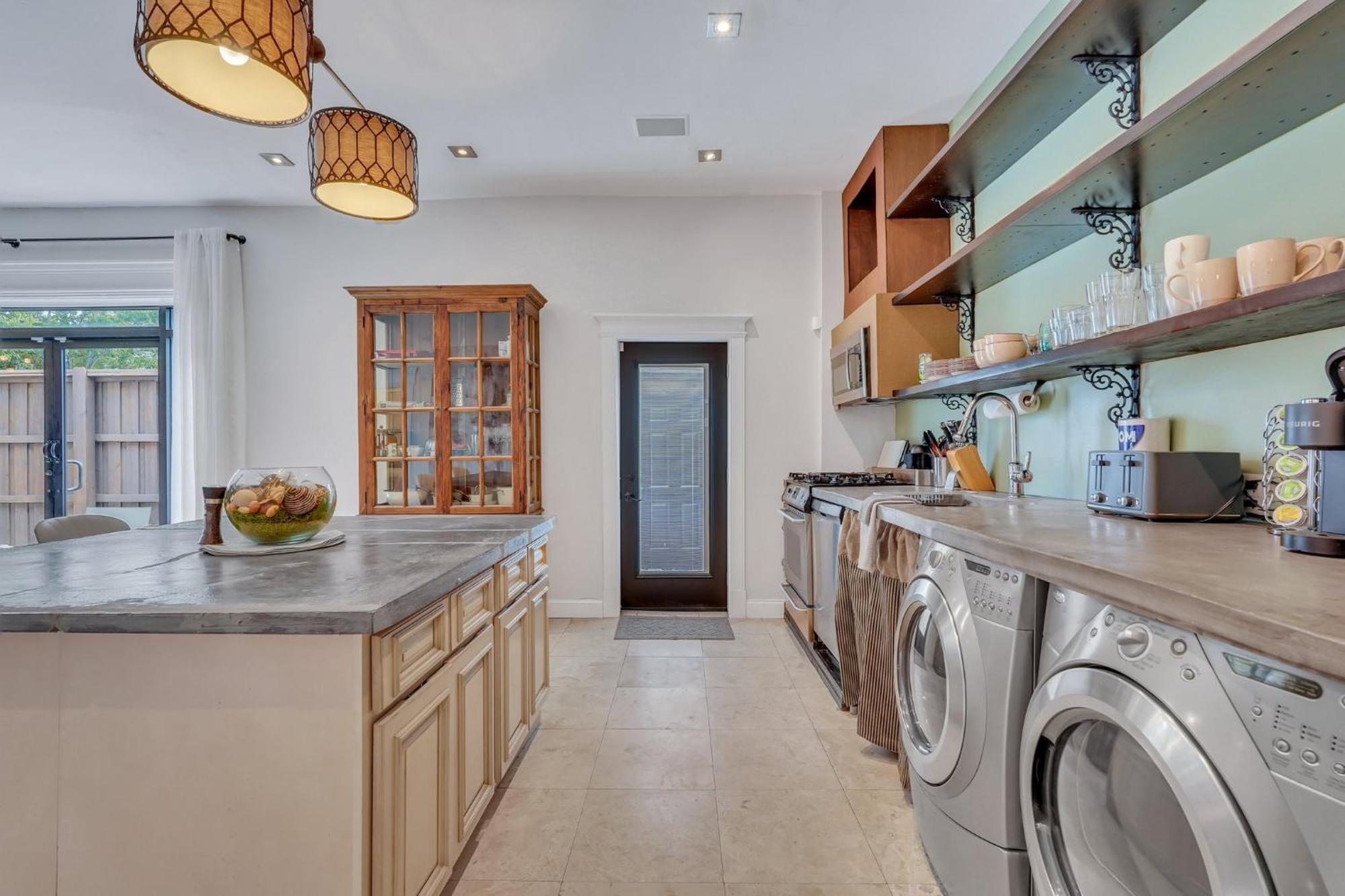 Вилла The Lincoln Loft, Near Forsyth Park With Free Parking Саванна Экстерьер фото
