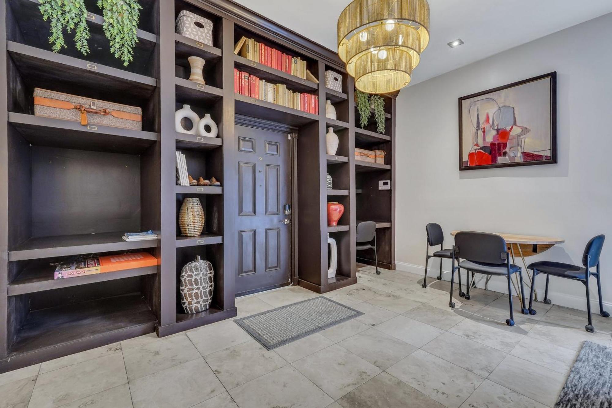 Вилла The Lincoln Loft, Near Forsyth Park With Free Parking Саванна Экстерьер фото
